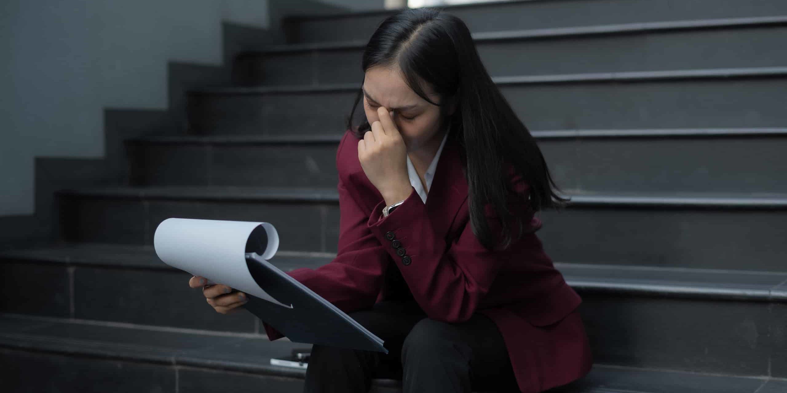 Comment l’employeur doit-il préparer un entretien préalable à un licenciement