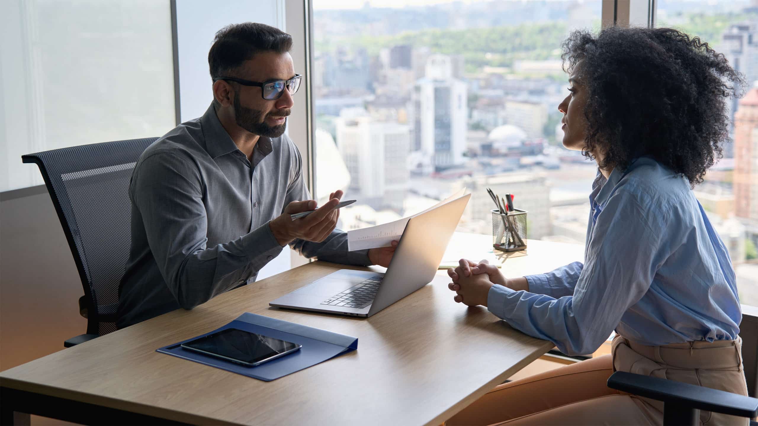 Ce que l’employeur peut et ne peut pas exiger du candidat avant l’embauche Ce que l'employeur peut et ne peut pas exiger du candidat avant l'embauche, questions interdites en entretien d’embauche et limites légales du recrutement