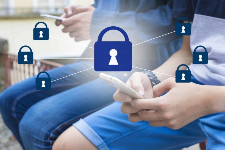 Publicité des sociétés et protection des données personnelles des dirigeants au RCS